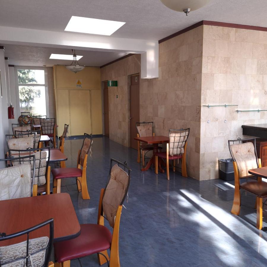 Howard Johnson By Wyndham Toluca Exterior foto