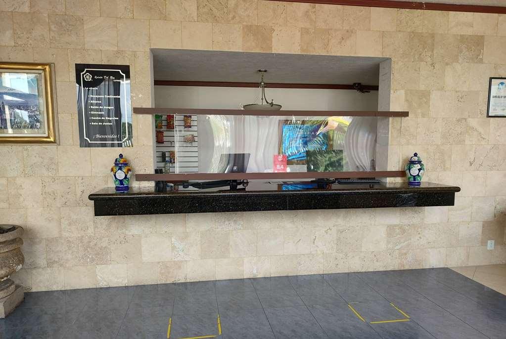 Howard Johnson By Wyndham Toluca Interior foto